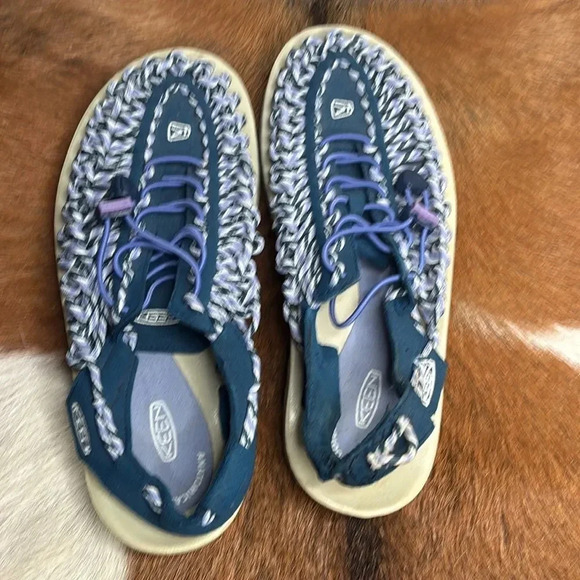 Keen women blue sandals size 8.5 - Picture 7 of 8